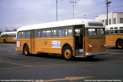 Key System bus 903